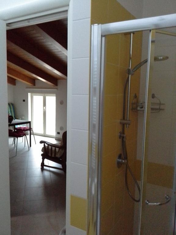 Casa Vacanze The Flea'S Home Fondi Δωμάτιο φωτογραφία